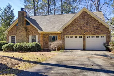 10270 Crescent Ridge Dr, Roswell, GA 30076