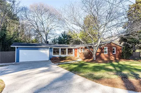 592 Little Rd SE, Marietta, GA 30067