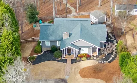 137 Sentu Way, Hartwell, GA 30643