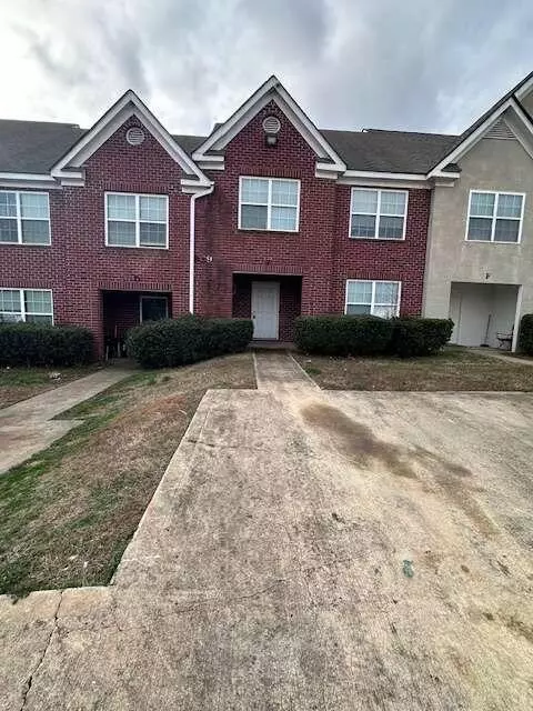 829 Store House Ct #E, Monroe, GA 30655 photo 2