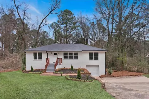 2533 Kelly Lake Rd, Decatur, GA 30032
