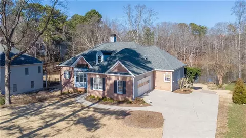 2075 Southers Cir, Suwanee, GA 30024