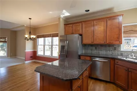 2075 Southers Cir, Suwanee, GA 30024 photo 10