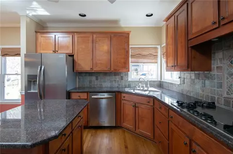 2075 Southers Cir, Suwanee, GA 30024 photo 9