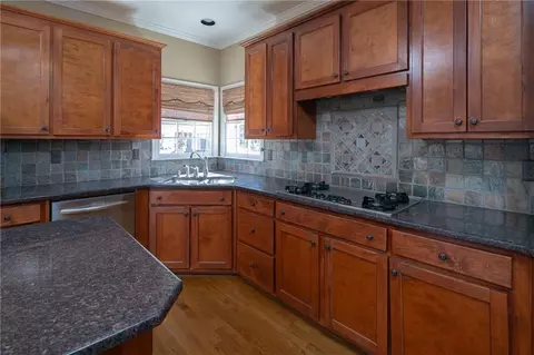 2075 Southers Cir, Suwanee, GA 30024 photo 8