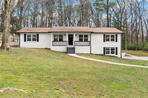 921 Burns Dr SE, Marietta, GA 30067