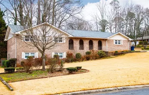 524 Cana Of Galilee Ct, Tucker, GA 30084