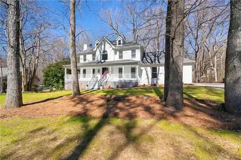 4223 Arbor Club Dr, Marietta, GA 30066