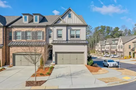 2 Hundley Ln, Roswell, GA 30076