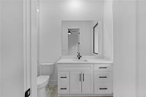 Bath - 1500 Franklin Cir, Dacula, GA 30019 photo 12 of 16