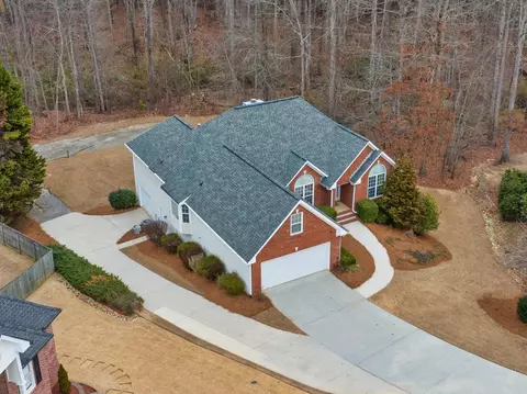 Exterior - 540 Cluster Ct, Grayson, GA 30017 photo 4 of 13