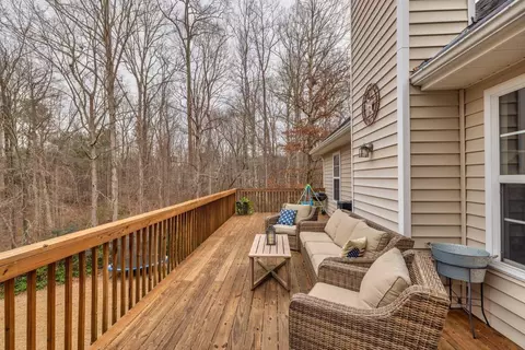 Exterior - 540 Cluster Ct, Grayson, GA 30017 photo 10 of 13