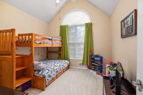 Bedroom - 540 Cluster Ct, Grayson, GA 30017 photo 5 of 10