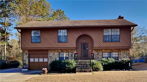 198 Peachtree Dr, Riverdale, GA 30274