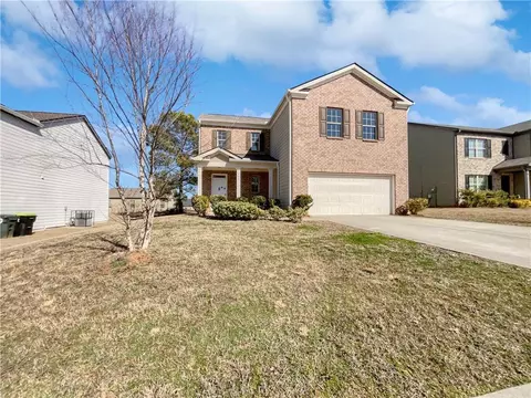 440 Lake Ridge Ln, Fairburn, GA 30213