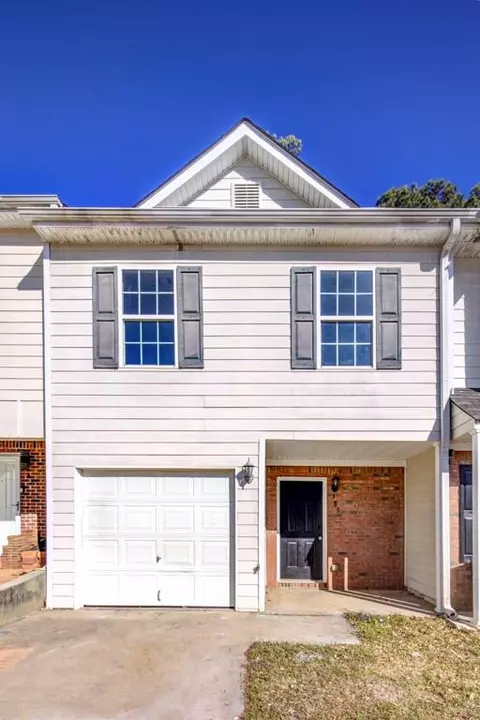 185 Shenandoah Dr, Riverdale, GA 30274