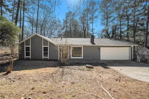 665 Sailwind Dr, Roswell, GA 30076