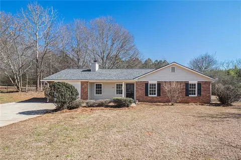 285 Belmont Farms Dr, Ellenwood, GA 30294
