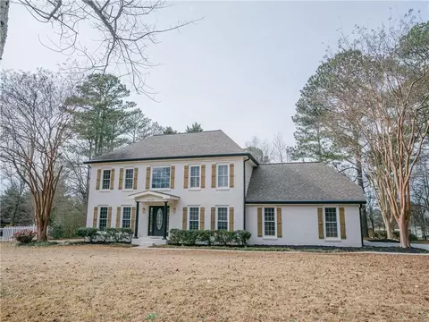 2730 Briarfield Way, Lawrenceville, GA 30043