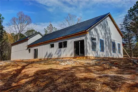 892 W Price Creek Rd, Talking Rock, GA 30175