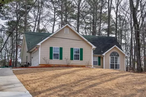 159 Country Mill Ln, Stockbridge, GA 30281
