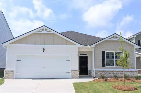 186 Champlain Rd, Hoschton, GA 30548