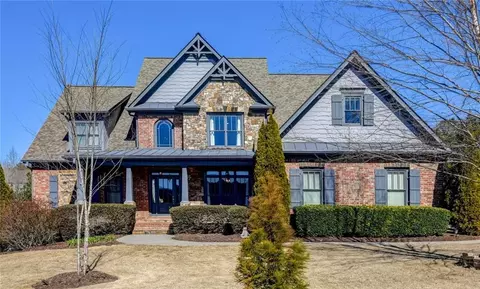 4616 Vista Ridge Ln, Flowery Branch, GA 30542