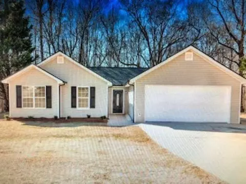 4777 Turning Leaf Dr, Gillsville, GA 30543