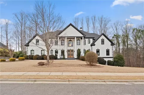 118 Brannon Dr, Canton, GA 30115