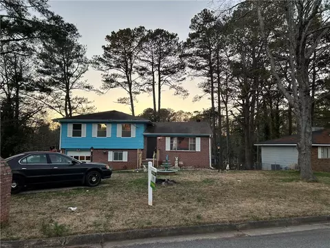 8323 Reinosa Way, Jonesboro, GA 30236