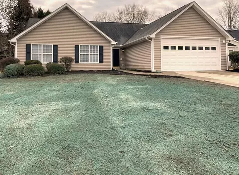 1642 River Springs Way, Suwanee, GA 30024