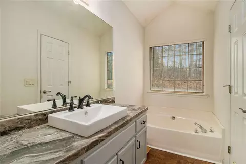 215 Macadamia Ct, Covington, GA 30016 photo 20