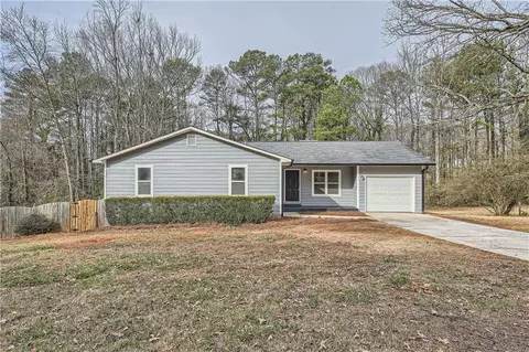 60 Chimney Smoke Dr, Stockbridge, GA 30281