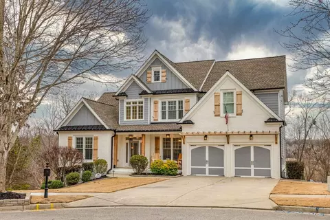 7460 Whistling Duck Way, Flowery Branch, GA 30542