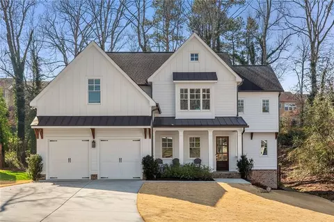 1584 Gaylor Cir SE, Smyrna, GA 30082