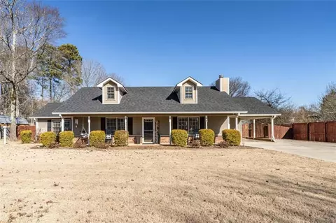26 Windrush Dr, Rome, GA 30165