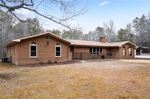 1443 New Rosedale Rd, Armuchee, GA 30105