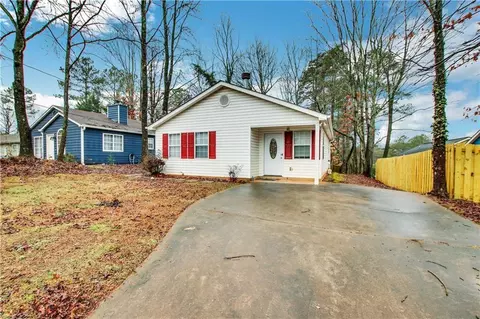 2820 Imperial Dr, Cumming, GA 30041