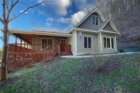 2519 Mountaintown Rd, Ellijay, GA 30540