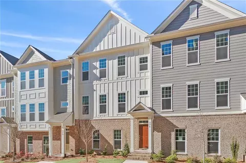 375 Watson Ave, Woodstock, GA 30189