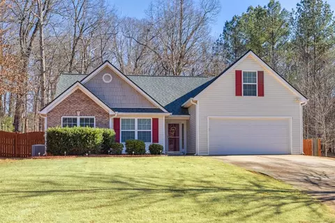 810 Kenwood Ln, Winder, GA 30680