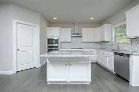 Kitchen - 252 Basie Loop, Fairburn, GA 30213 photo 2 of 5