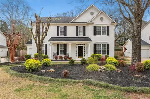 912 Andover Gln, Canton, GA 30115