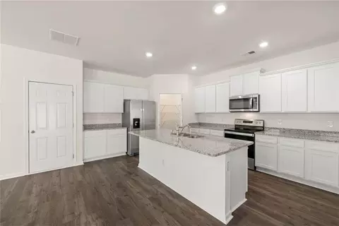 Kitchen - 11944 Conrad Cir, Hampton, GA 30228 photo 1 of 4