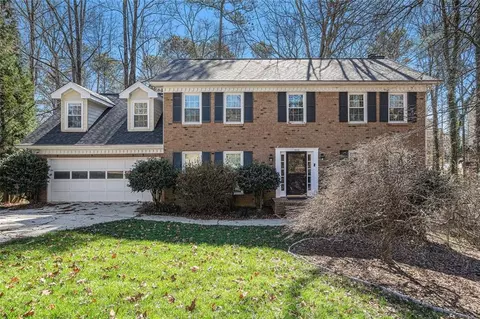 555 Tahoma Dr, Atlanta, GA 30350