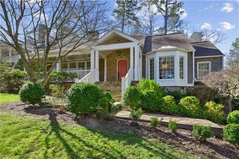 3884 Club Dr NE, Atlanta, GA 30319