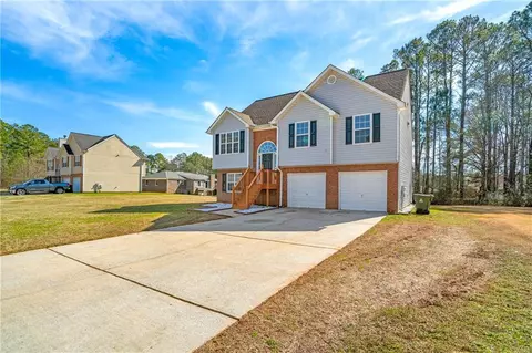 3044 Macedonia Dr, Powder Springs, GA 30127