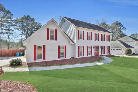 4956 Mystere Cir SW, Lilburn, GA 30047