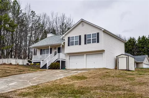 3979 Parks Rd, Flowery Branch, GA 30542