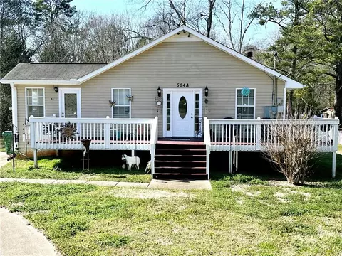 504 A Locke St, Palmetto, GA 30268
